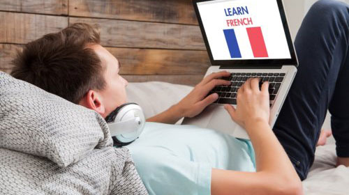 چطور شروع به یادگیری زبان فرانسه کنیم؟ در هر سطح کدام عناوین اولویت دارند؟